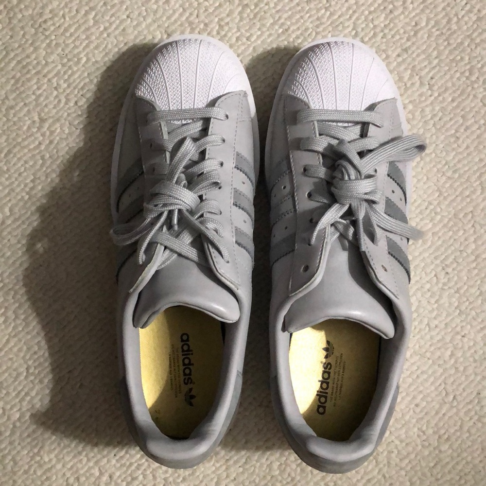 Adidas Superstar Sneakers